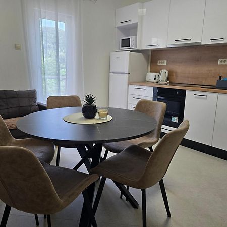 Apartments Marija Supetarska Draga Bagian luar foto
