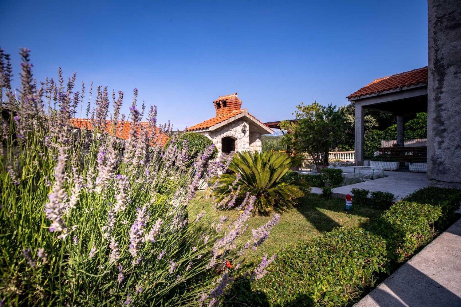 Apartments Marija Supetarska Draga Bagian luar foto